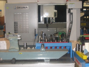 1 CNC Bearbeitungszentrum Okuma